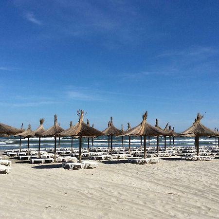 Bluewaves Apartment Mamaia Nord Năvodari المظهر الخارجي الصورة