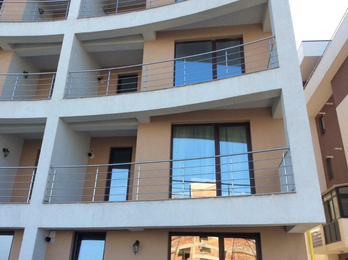 Bluewaves Apartment Mamaia Nord Năvodari المظهر الخارجي الصورة