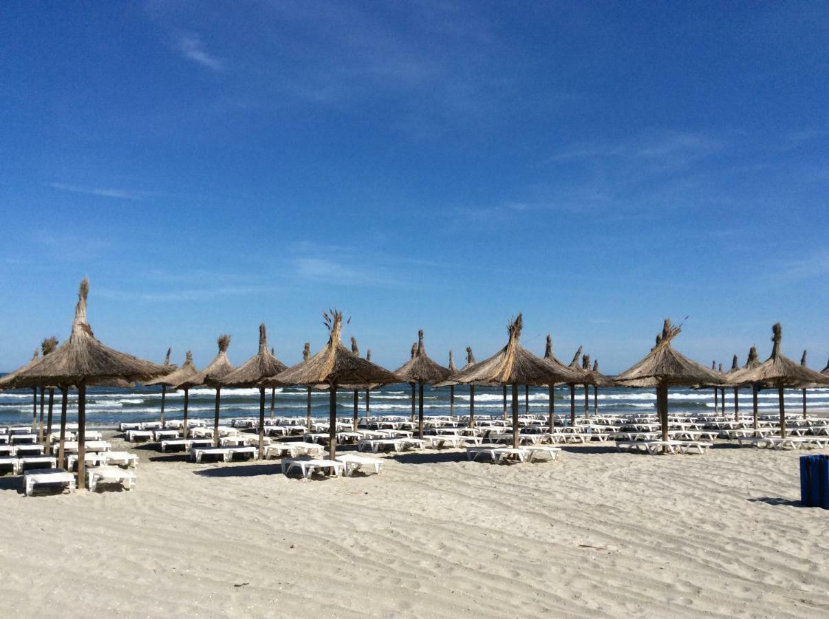 Bluewaves Apartment Mamaia Nord Năvodari المظهر الخارجي الصورة