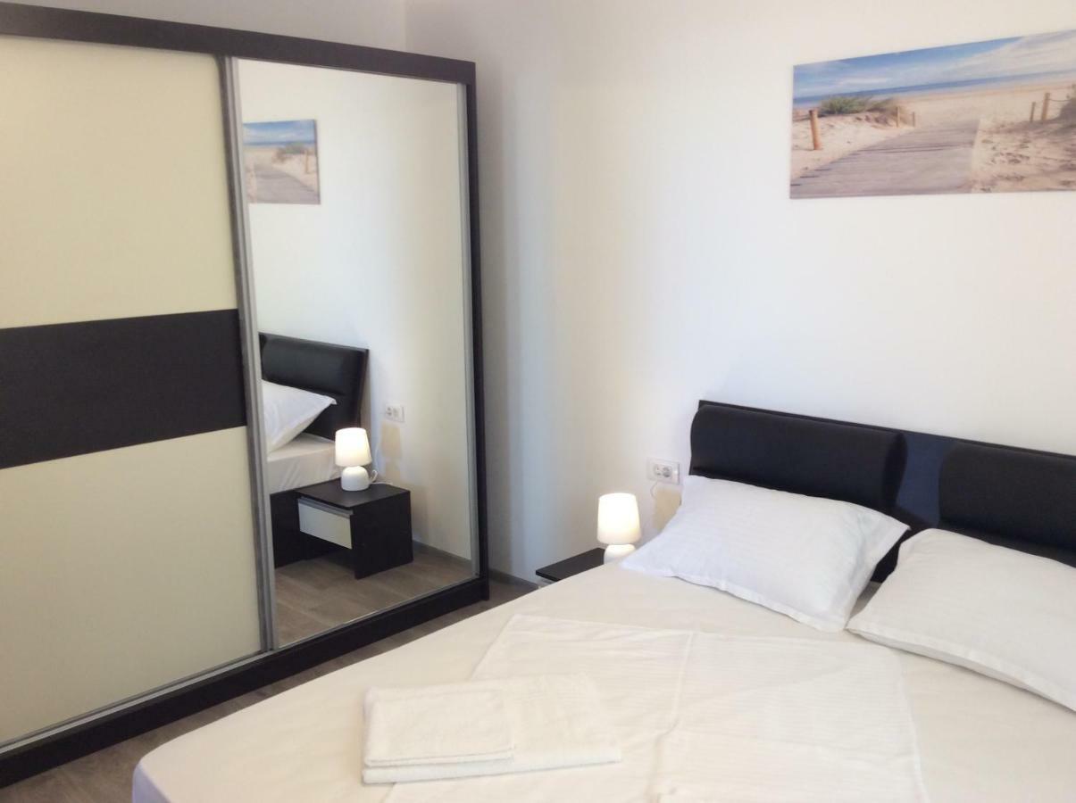Bluewaves Apartment Mamaia Nord Năvodari المظهر الخارجي الصورة